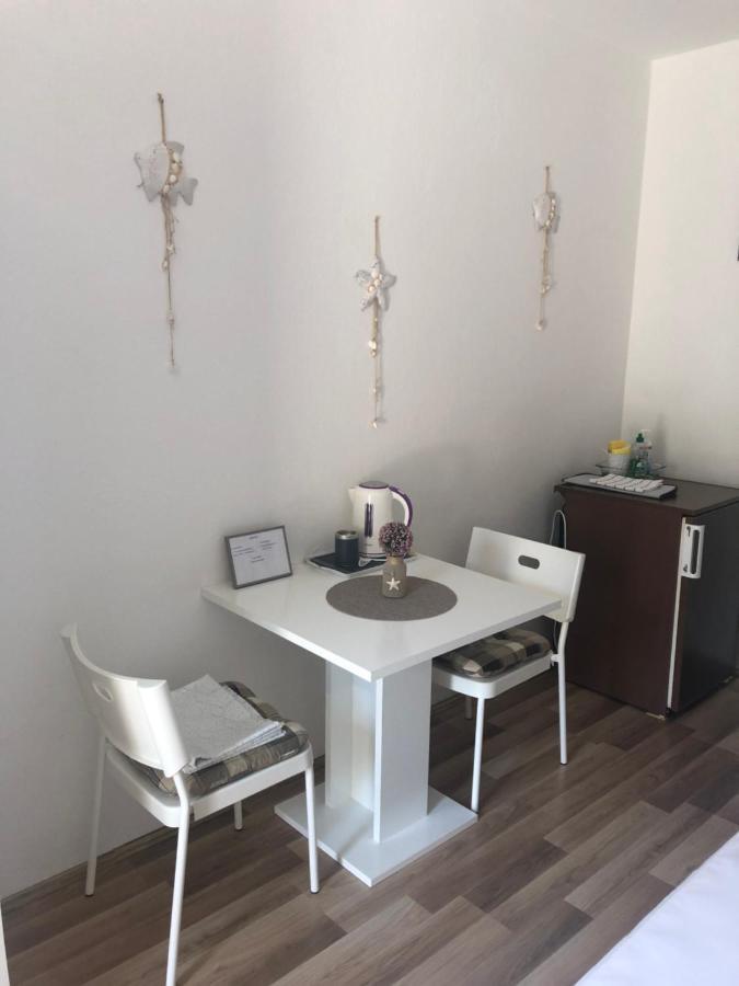 Apartment & Rooms Laura Brela Luaran gambar