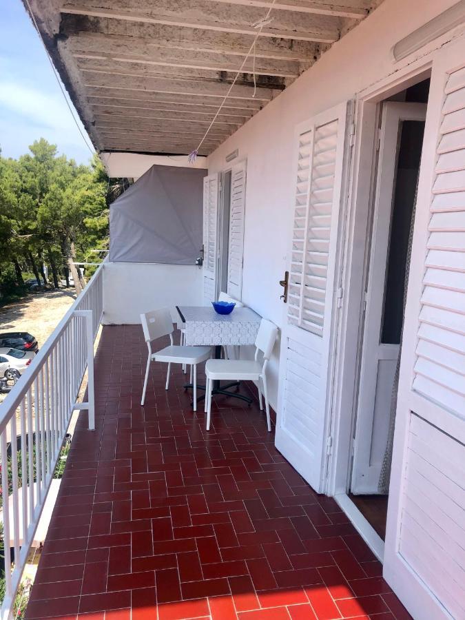 Apartment & Rooms Laura Brela Luaran gambar