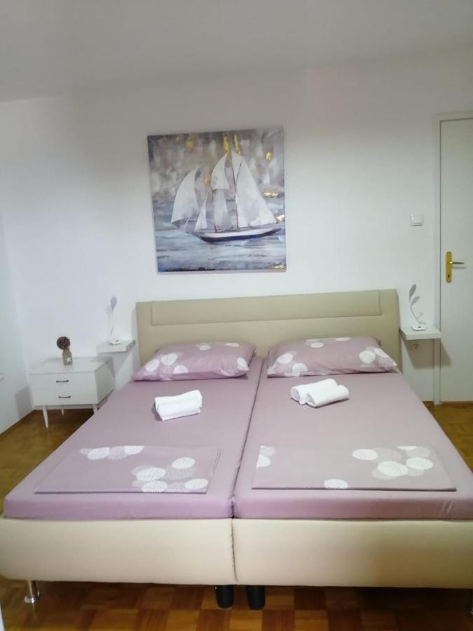 Apartment & Rooms Laura Brela Luaran gambar